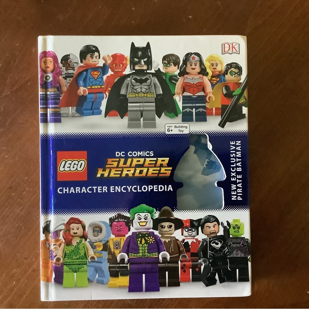 Hardcover Lego DC COMICS SUPER HERO CHARACTER ENCYCLOPEDIA